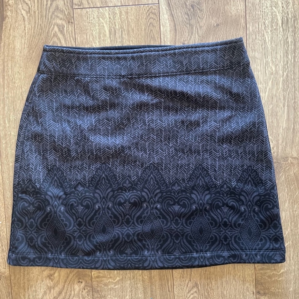 Athleta skirt